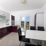 Apartment Family-friendly With Swimming Pool Dramalj, Crikvenica - 5594