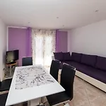 Family-friendly With Swimming Pool Dramalj, Crikvenica - 5594 Apartment *