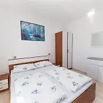 Apartment Family-friendly With Swimming Pool Dramalj, Crikvenica - 5594