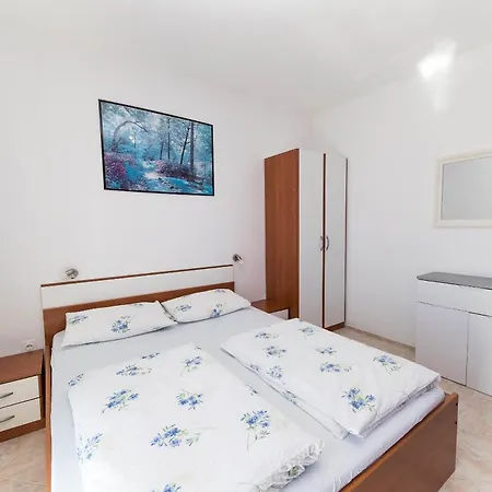 Apartment Family-friendly With Swimming Pool Dramalj, Crikvenica - 5594