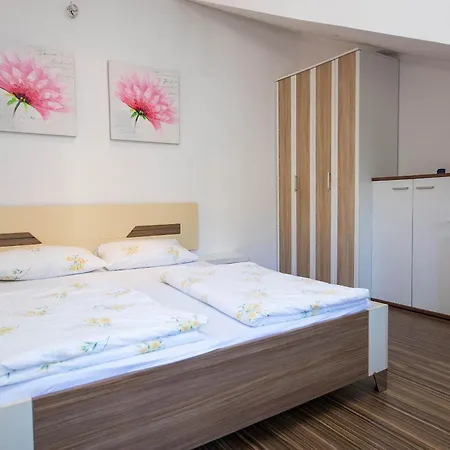 Apartment Family-friendly With Swimming Pool Dramalj, Crikvenica - 5594 *