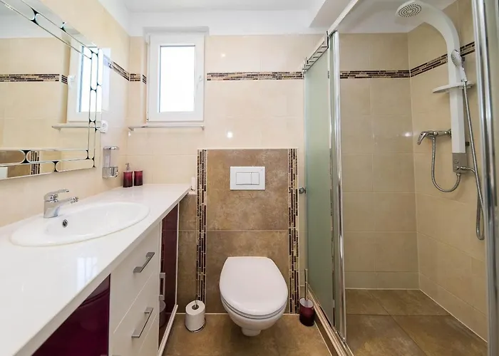 Apartment Family-friendly With Swimming Pool Dramalj, Crikvenica - 5594 *