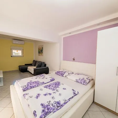Family-friendly With Swimming Pool Dramalj, Crikvenica - 5594 *
