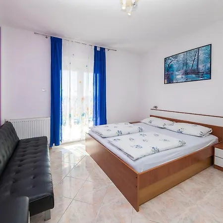 Apartment Family Friendly With A Swimming Pool Dramalj, Crikvenica - 5594 Dramalj
