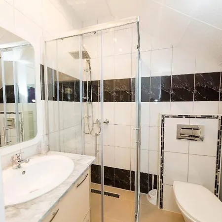 Family Friendly With A Swimming Pool Dramalj, Crikvenica - 5594 Dramalj