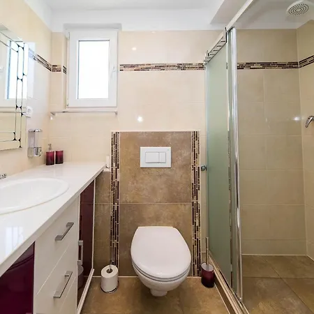Apartment Family Friendly With A Swimming Pool Dramalj, Crikvenica - 5594 *