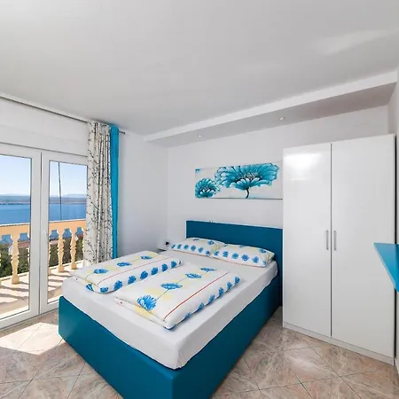 Family Friendly With A Swimming Pool Dramalj, Crikvenica - 5594 Apartment *