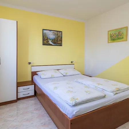 Apartment Family Friendly With A Swimming Pool Dramalj, Crikvenica - 5594 *