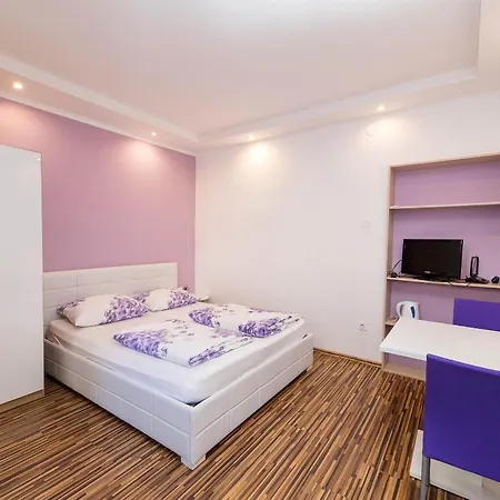 Apartment Family Friendly With A Swimming Pool Dramalj, Crikvenica - 5594 *